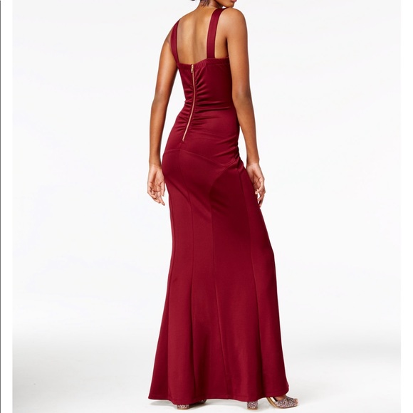 Burgundy Formal Maxi Dress Gown - Picture 3 of 8